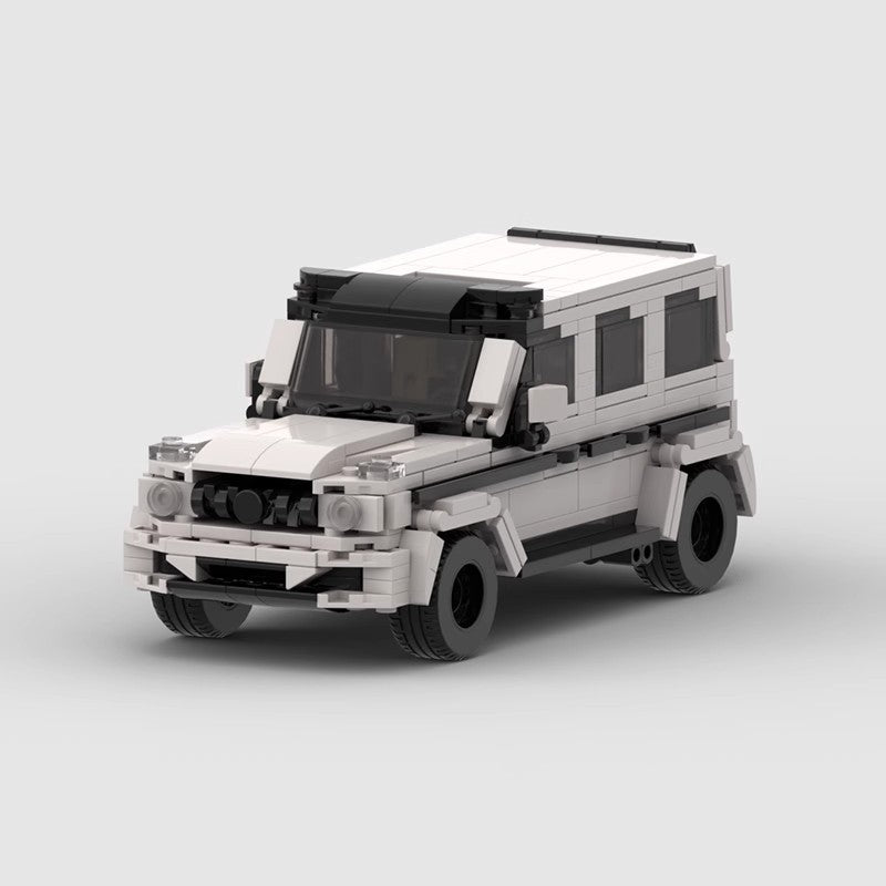 Mercedes G63- White