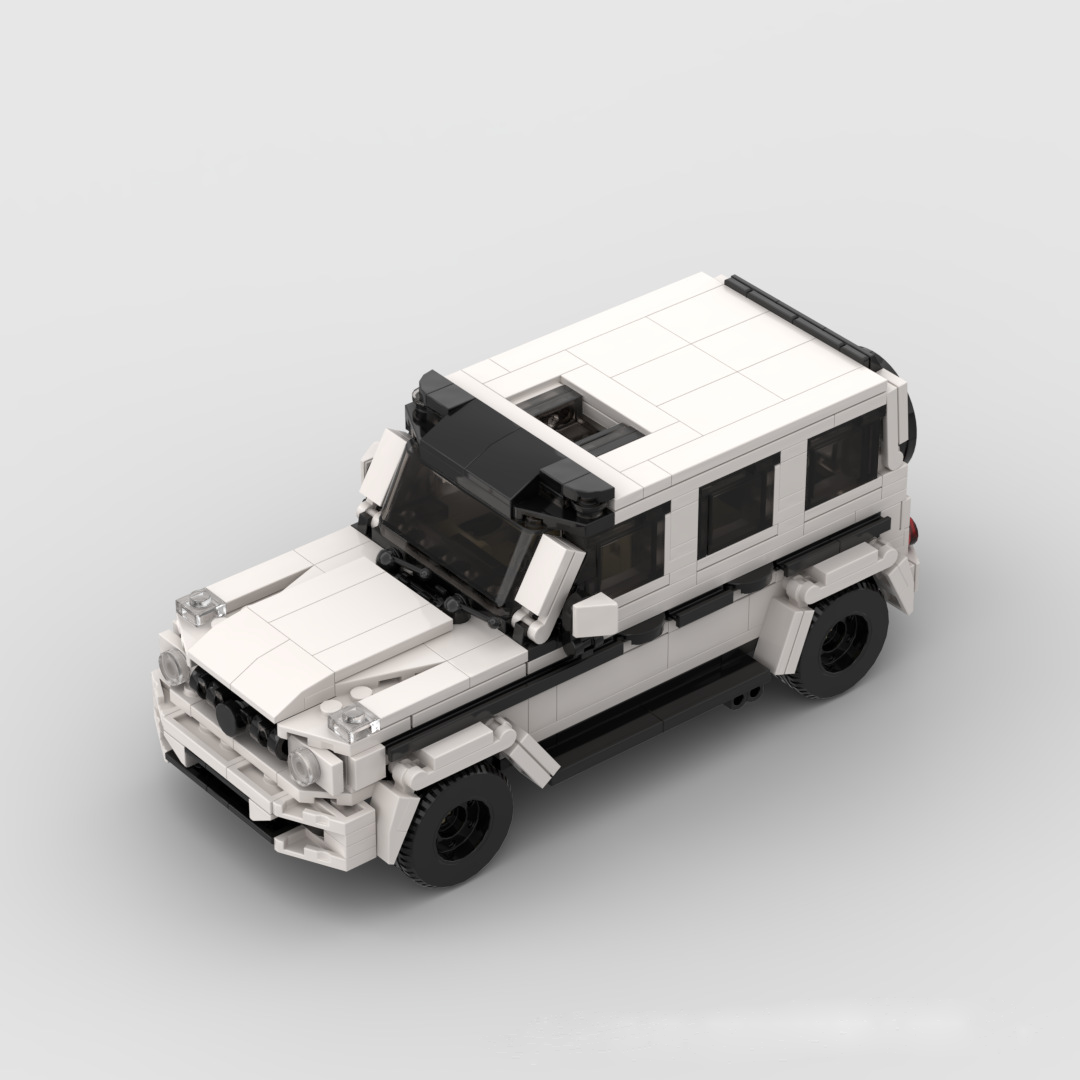 Mercedes G63- White